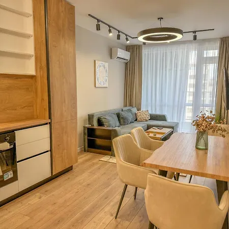 Apartman 1br With A Free Designated Parking Space *